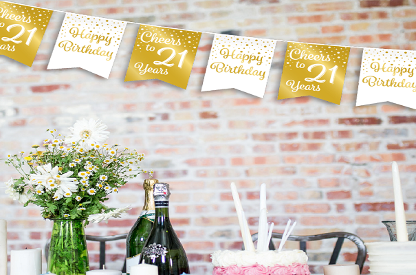 16 jaar Vlaggenlijn / slinger - 6 meter - goud en wit vlaggetjes
