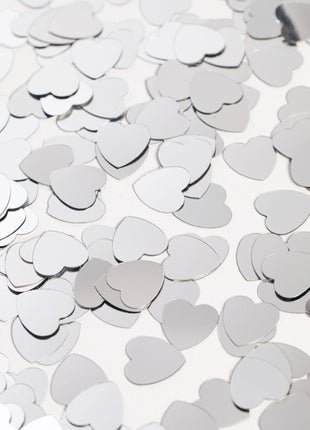 Table confetti - 14 grams - silver hearts