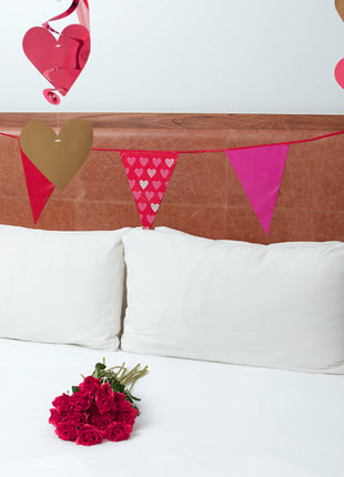 Love Bunting - 6 meters - 36 x 25 cm