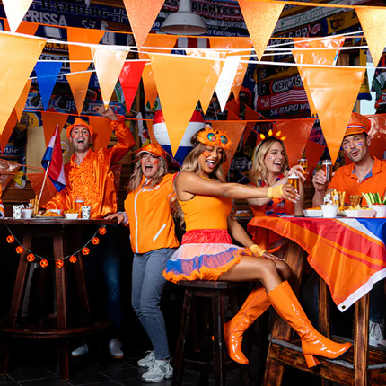 Vlaggenlijn / slinger - 10 meter - oranje vlaggetjes