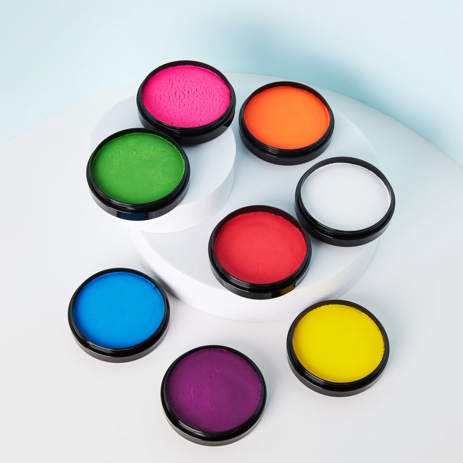 Moon Creations Neon UV Pro Face Paint Cake Pots — productreeks en toepassing